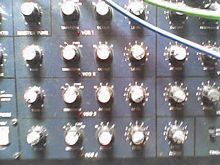 analogue synthesizer